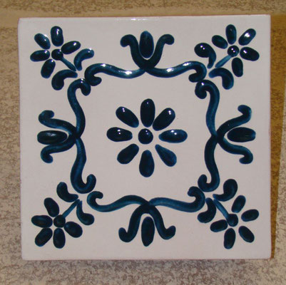 Plaque avec décor motif floral