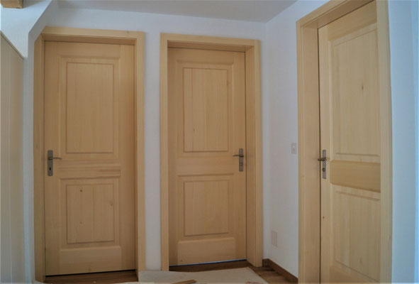 Innentüren aus Holz
