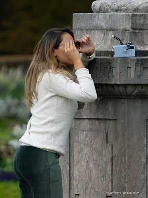 Handy Handy an der Wand, wer ist die Schönste im ganzen Schloßparkland ?