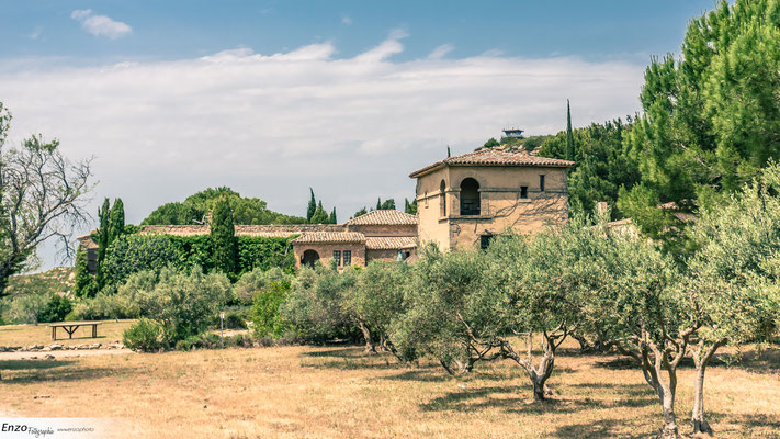 Abbaye de Sainte Croix - Garrigae - Salon de provence - Aix en provence - Marseille - Avignon