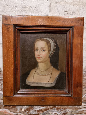 Simone qui se marie en 1486 avec le comte de Crussol
