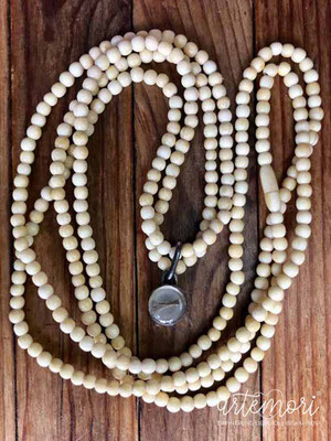 Trauerschmuck, Anhänger mit Haarsträhne