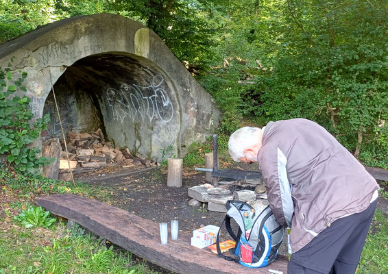Gwölb: Apérospender Zingg
