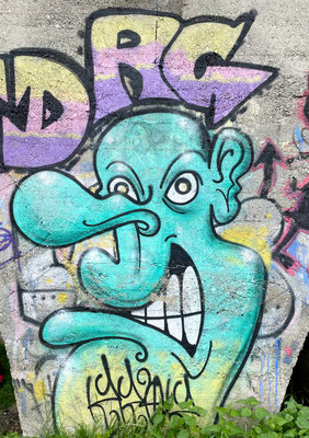 Apéroplatz: Sprayerkunst, Grünkopf