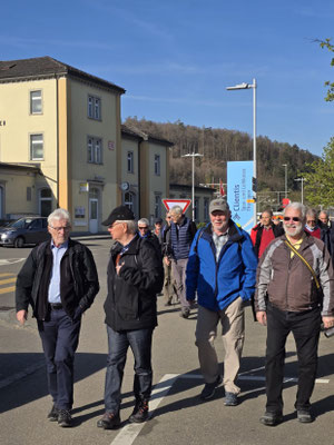 Vorne weg Glenn, FlyM, Rugel und Zingg