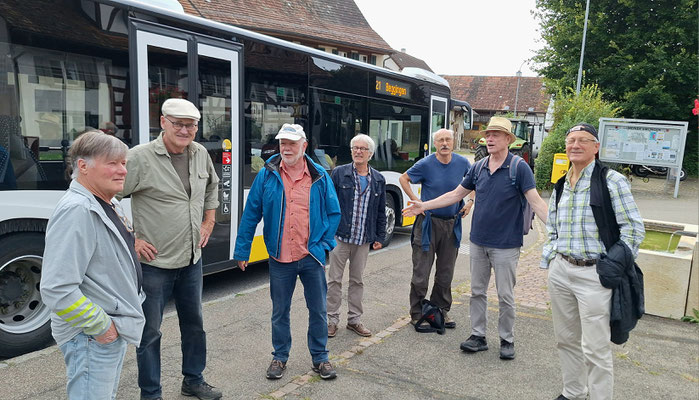Ankunft in Siblingen, Dorf: Stulpe, Schlenz, Rugel, tito, Cis, Grappa, Yankee
