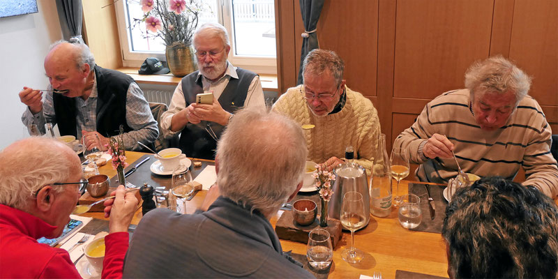 Die Suppenlöffler: Chlotz, Zingg, Kardan, Flash - Piper, Speiche, GigoloM!