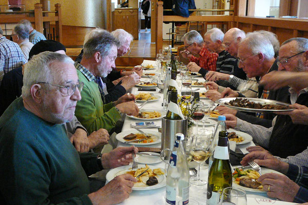 Kreuz: Nachschub Sauerbraten