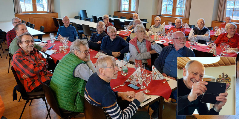 Yankee schiesst schnapp, verwundertes Lächeln