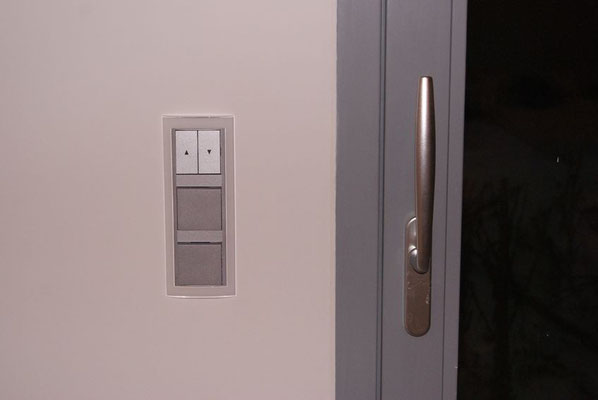 die Schalterserie für die Räume - GIRA Event-klar weiß/alu - Schalter und Rollladentaster