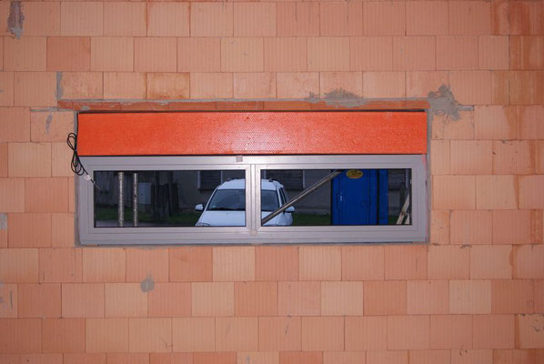 Küchenfenster zur Straße - innen