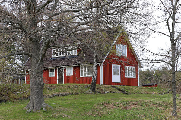 Einsames Schwedenhaus im Naturreservat Hulöhamn-Vindåsen.