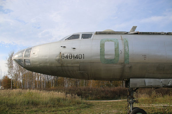 TU 16LL  " 01 " - 9