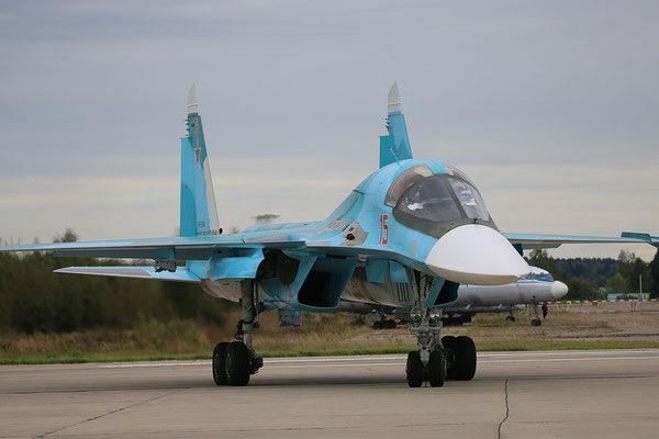 SU 34 " 15 "  RF-95848   Russian Air Force -6