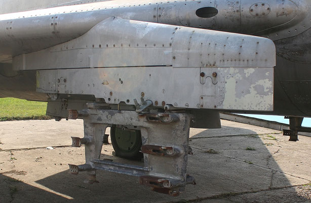 SU 17M " 60 "  -6