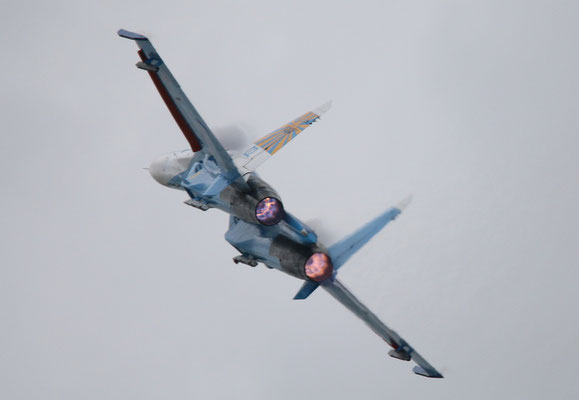 SU 27P  " 02 "  Russian Knights / Russian Air Force -3