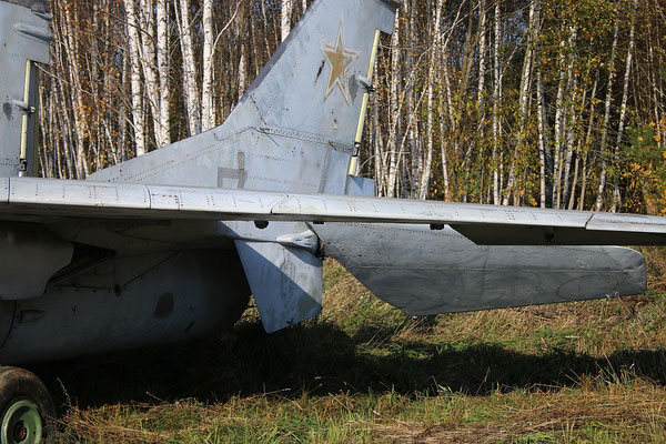 MiG 29 " 11 " Russian Air Force - 6
