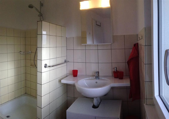 Bad mit Dusche