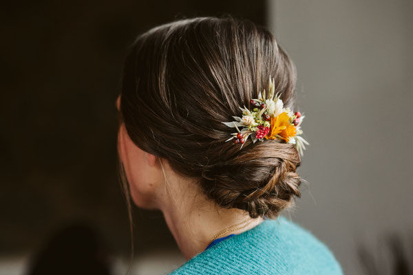 Ros Arum_mariage fleurs séchées coloré_peigne fleuri _fleuriste mariage rumilly