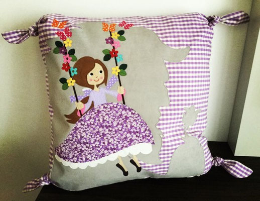 Cuscino racconta favole - La bella e la bestia - Miaodress Creative Design - Handmade - Italian Style
