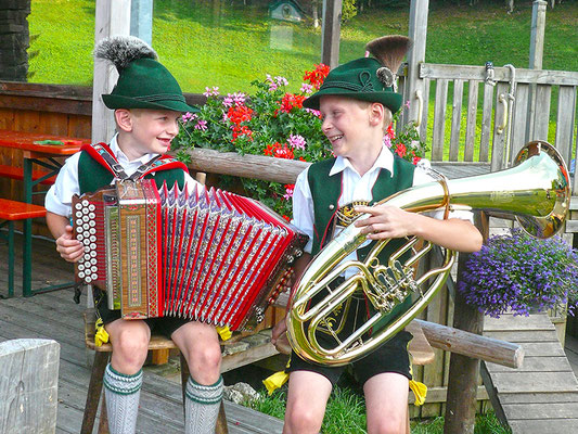 Die jungen Musikanten der Familie Reiter