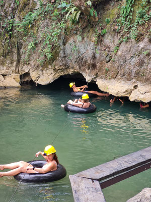 Vieng Viang - Eingang zur Höhle