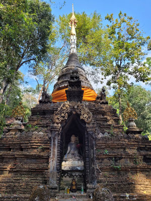 Wat Pha Lot - mitten im Wald