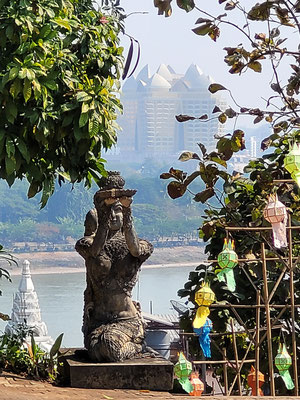 Blick über den Mekong nach Laos (Kasino)