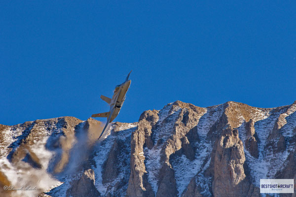 Hauptmann Nicolas «Vincent» Rossier - Swiss Air Force F/A-18 Hornet Solo Display