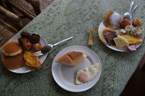 Petit dej a volonte avec des pancakes, parfait pour reprendre des forces!!