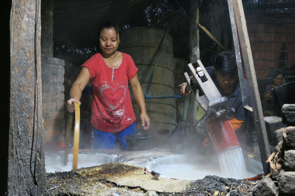 Fabrique de nouilles de riz à Kawkareik