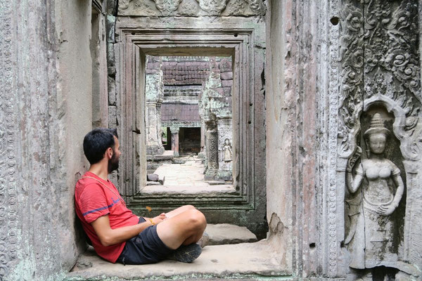 Decidement, ces temples sont propices à la meditation... hein Nico!?