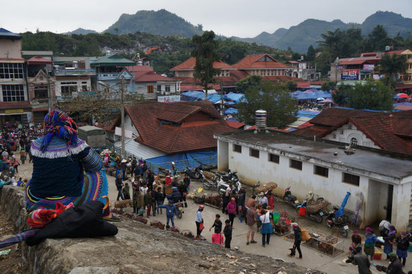 Marché de Bac Ha depuis les hauteurs