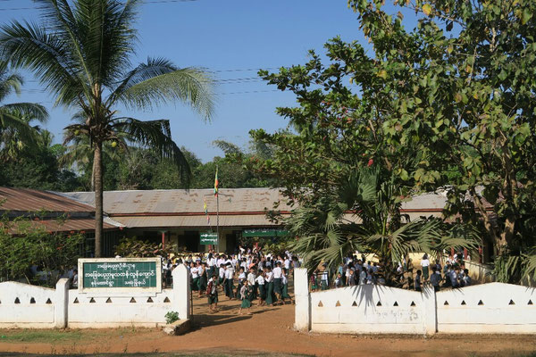 école birmane