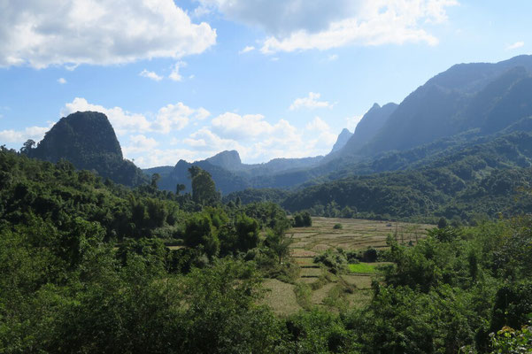 Dans les environs de Muang Ngoi