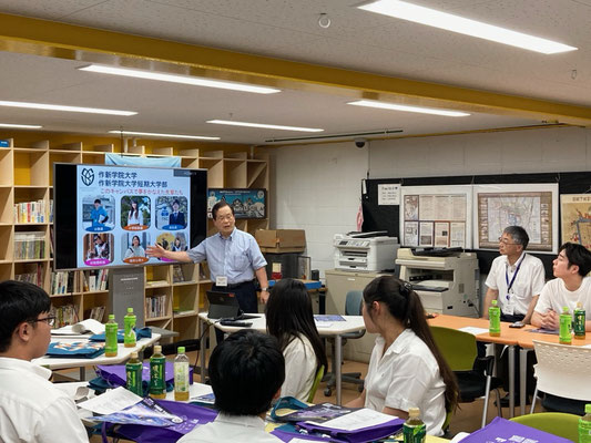 大学紹介：運営委員長の春日正男（作新学院大学）