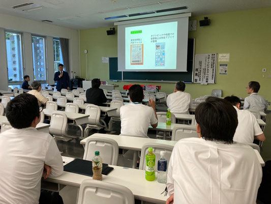 講演会場の様子