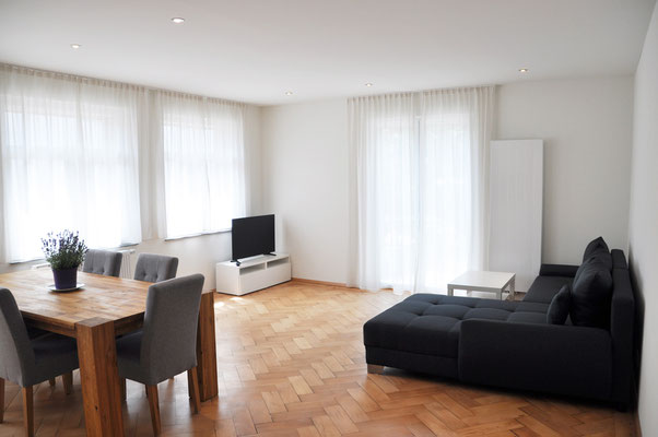 Ferienwohnung in Langenargen mit großem Wohn-Esszimmer 