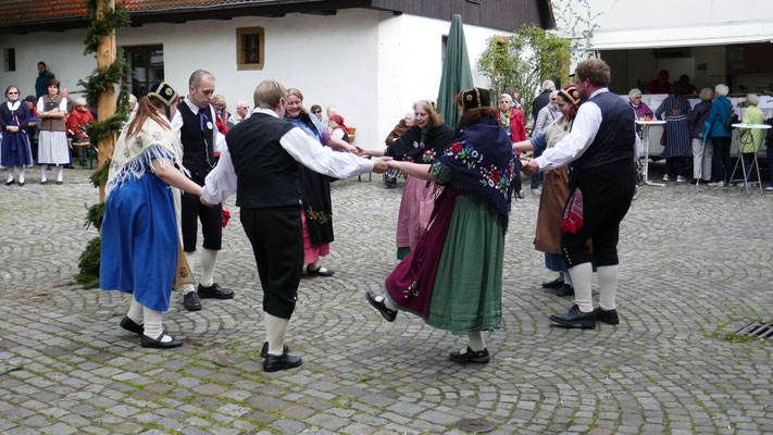 Die Tanzgruppe aus dem Ammerland