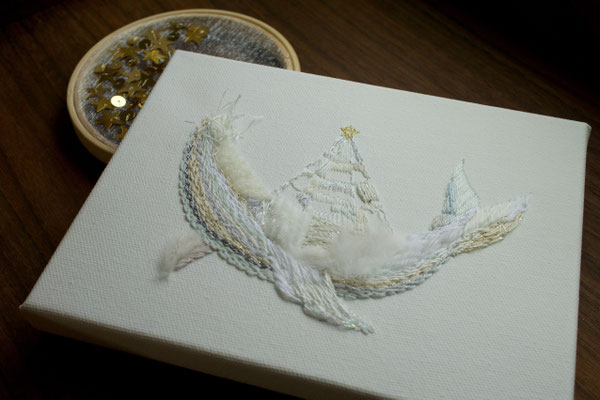 「whale tree」、14×18cm、刺繍