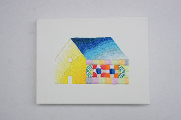 「House」、14×18cm、刺繍