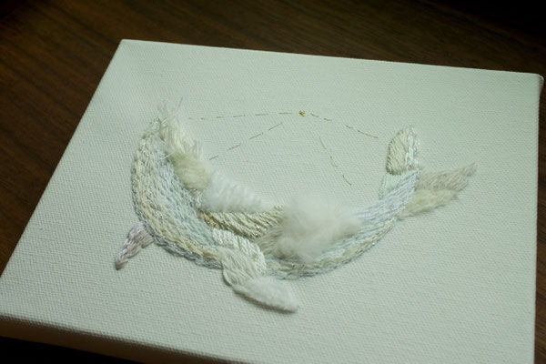 「whale」、14×18cm、刺繍