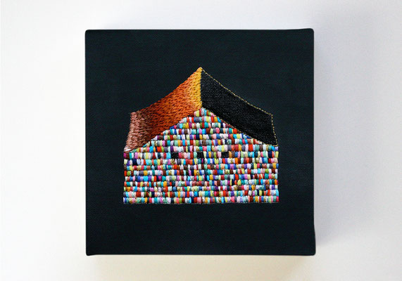 「pray house」200x200mm、刺繍、アクリル、キャンバス