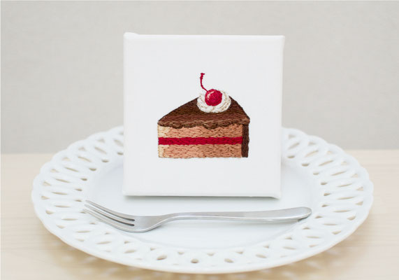 おやつシリーズ「チョコレートケーキ」10×10cm、刺繍