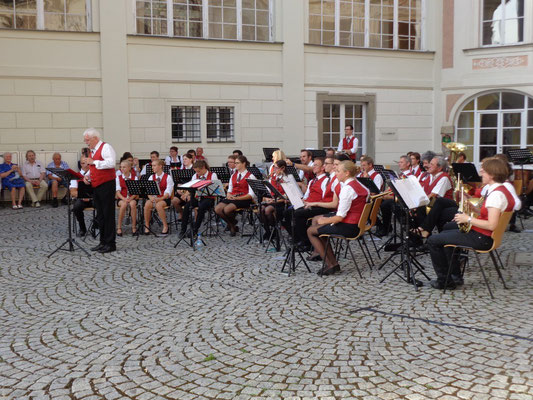 MV Christkindl - Schlosskonzert 2015