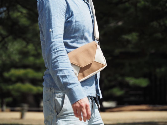 男性用お財布ショルダー