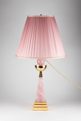 AIKO I ROSE QUARTZ LAMP BY ALEXANDRE VOSSION