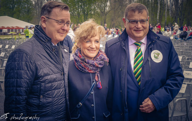 Bodo Ramelow (DIE LINKE) Thüringer Ministerpräsident, Birgit Keller (DIE LINKE) Thüringer Ministerin für Infrastruktur und Landwirtschaft und Bürgermeister Rüdiger Eisenbrand aus Apolda