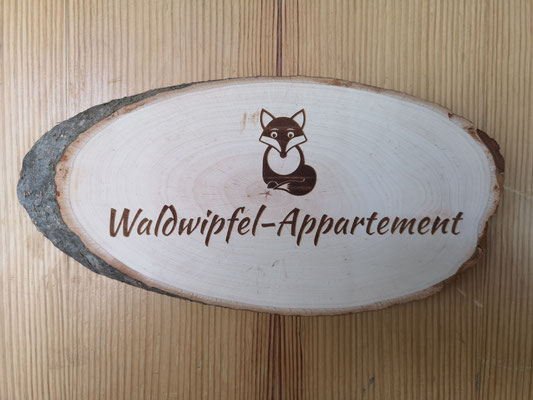 Waldwipfel-Appartement Eingangstüre