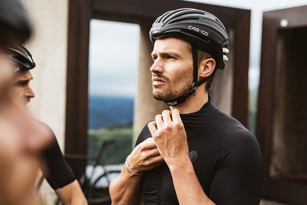 © Sebastian Stiphout - Ligthweigth Edelstoff
